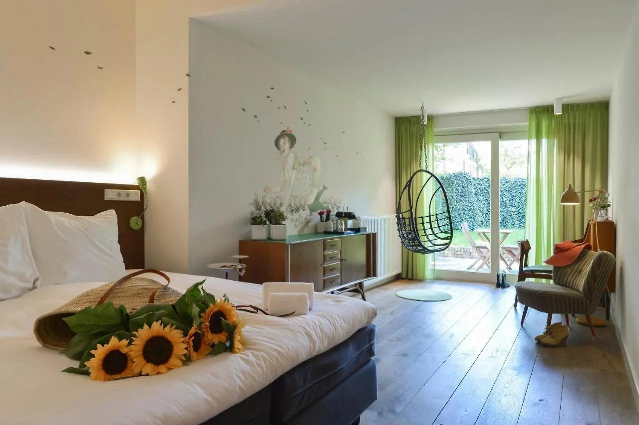 ****  Mary K Hotel Utrecht Holland